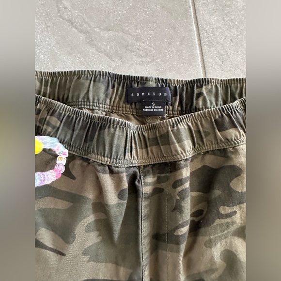 Nice camo jogger pants from Sanctuary ! - Picture 3 of 3